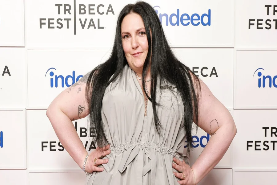 Lena Dunham Weight