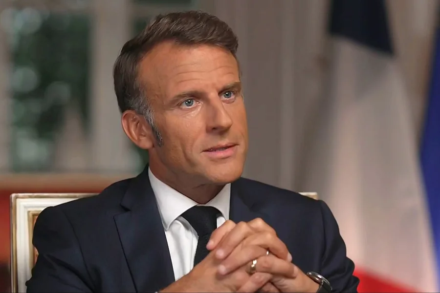 Emmanuel Macron Height