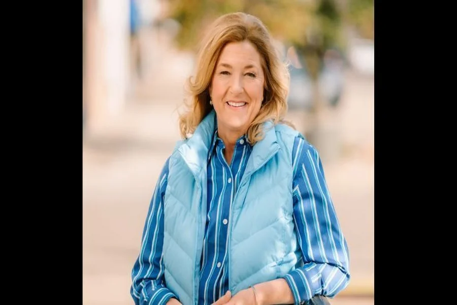 Liz Bishop Age