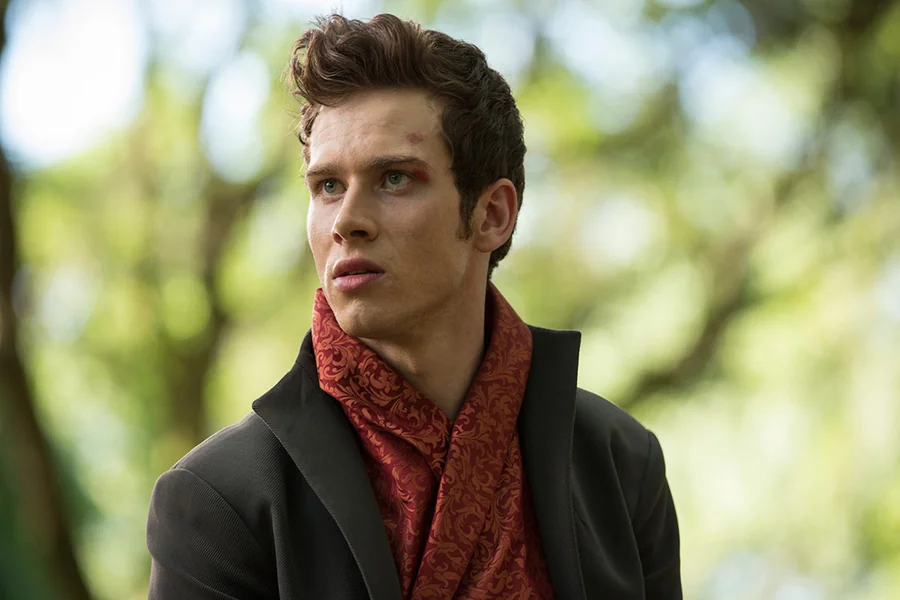 Oliver Stark Height