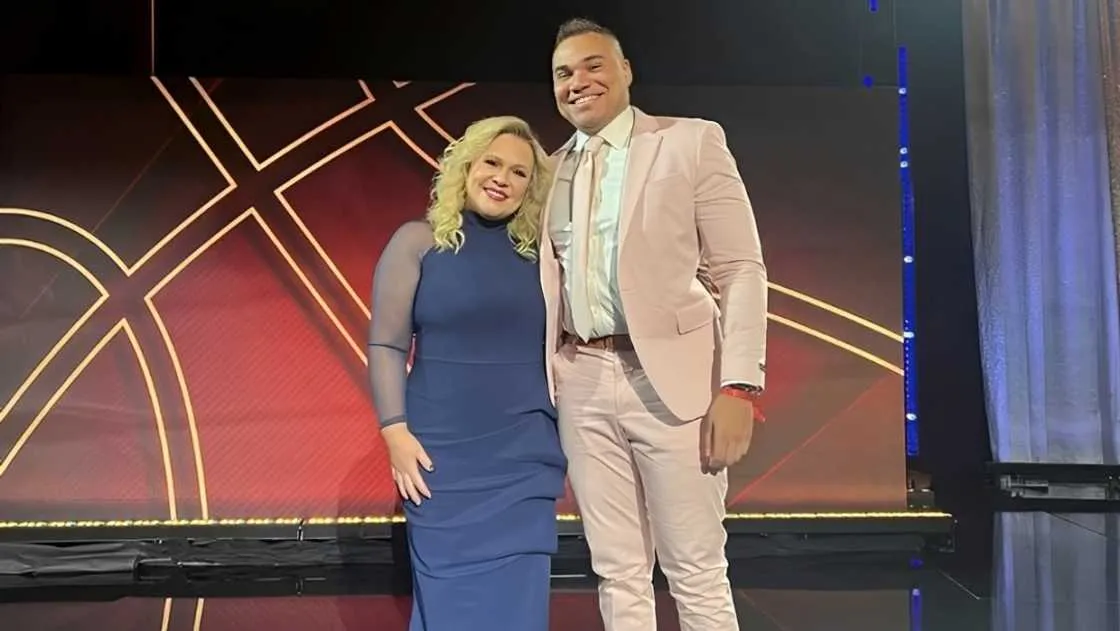 Holly Rowe Husband