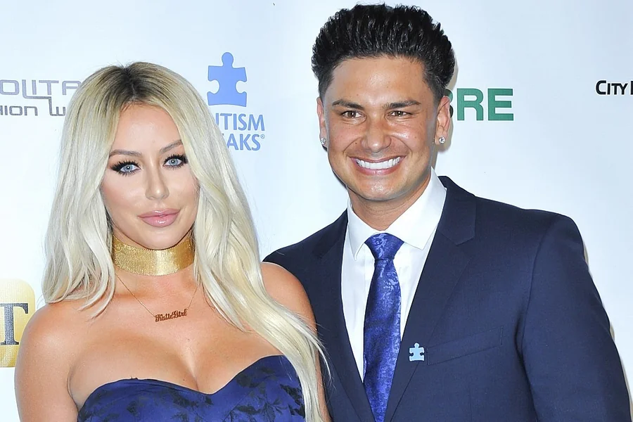 Pauly D Wife