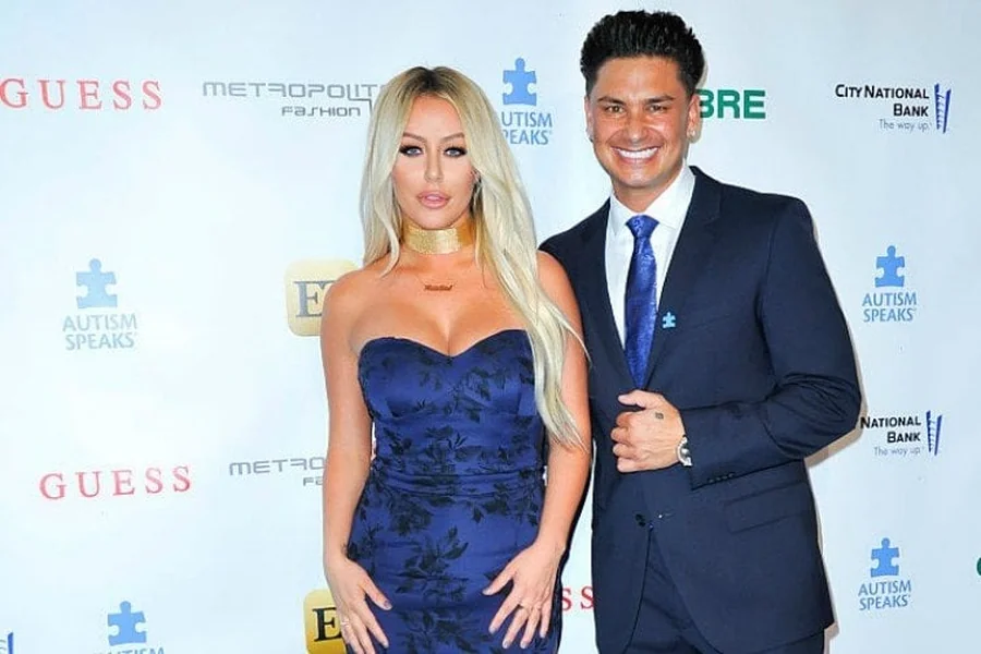 Pauly D Wife