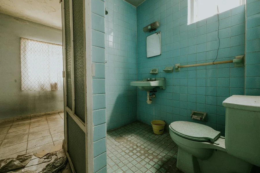 Common Bathroom Water Problems That Should Never Be Ignored