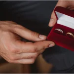 How to Choose a Gift That Leaves a Lasting Impression