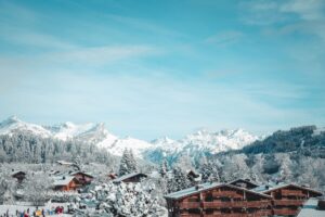 Living With Tinnitus: Practical Ways to Quiet the Ringing