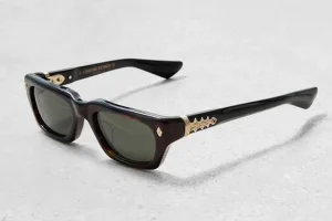 What Makes Chrome Hearts and Peace in War Stand Out?
